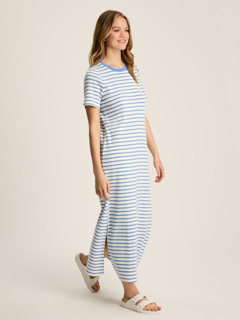 Cleo clothing sale shop